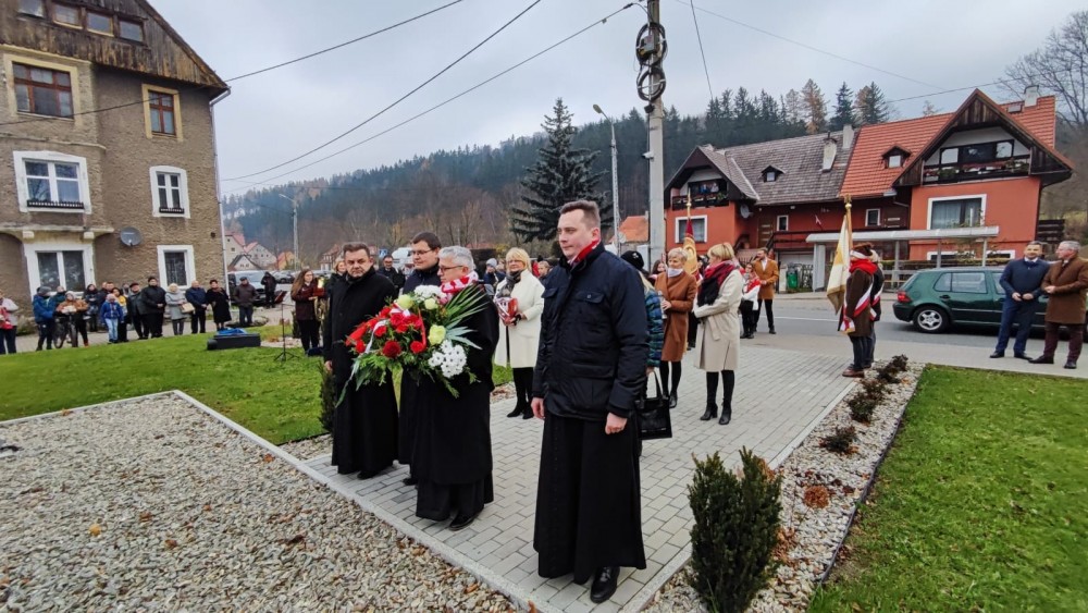 bog-honor-ojczyzna-swieto-niepodleglosci