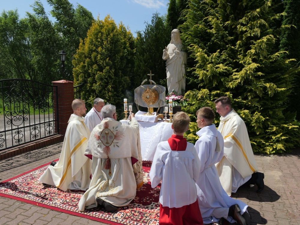 uroczystosc-najswietszego-ciala-i-krwi-chrystusa-2